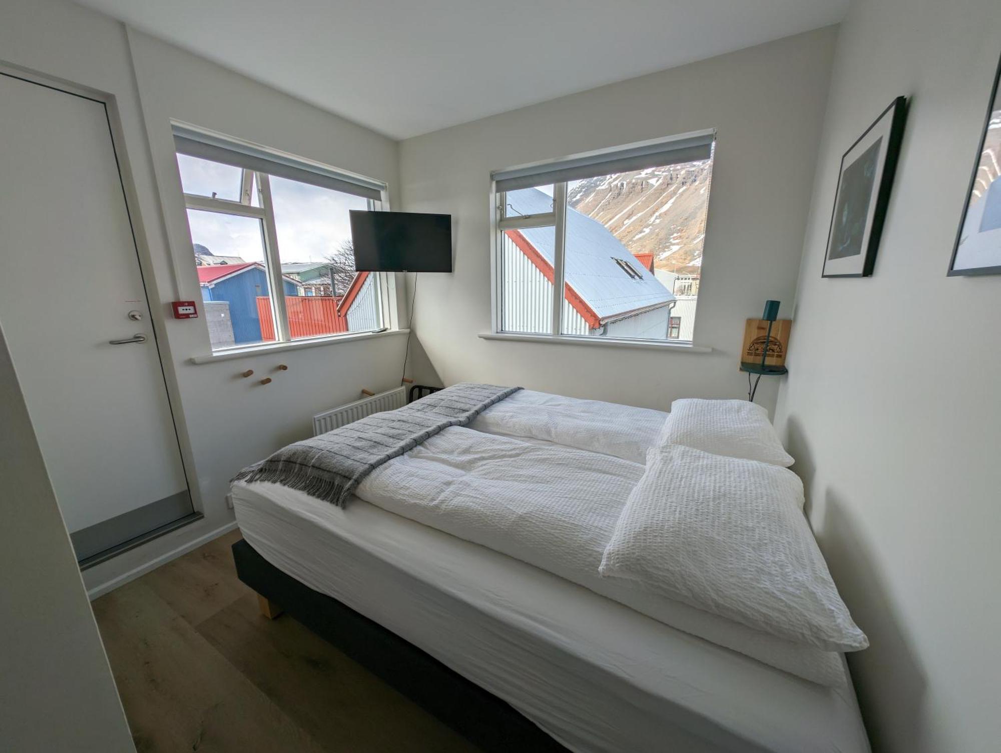 The Isafjoerthur Inn By Ourhotels Extérieur photo